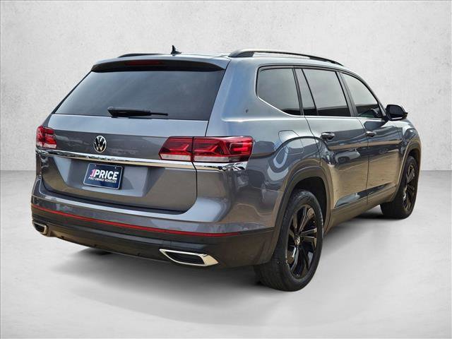 Used 2023 Volkswagen Atlas SE w/ Panoramic Sunroof Package image 5