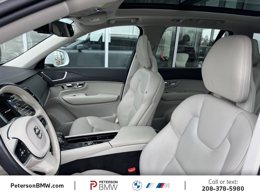 Used 2020 Volvo XC90 T6 Momentum w/ Protection Package Premier image 17