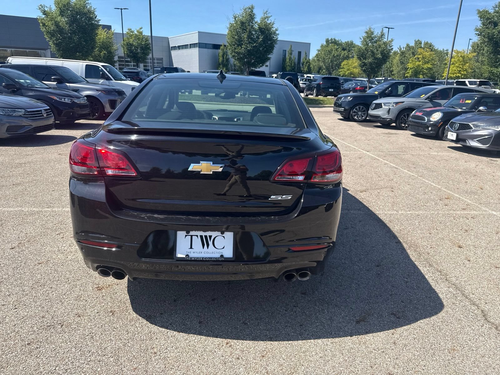 Used 2017 Chevrolet SS RWD image 6