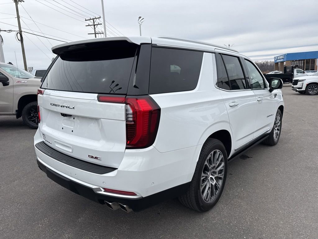 Used 2025 GMC Yukon Denali w/ Denali Reserve Package image 5