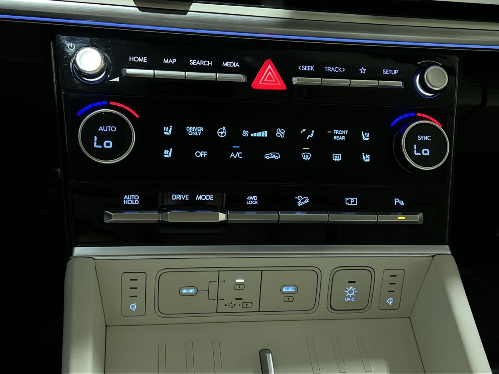 Used 2025 Hyundai Santa Fe Calligraphy AWD/4WD image 26