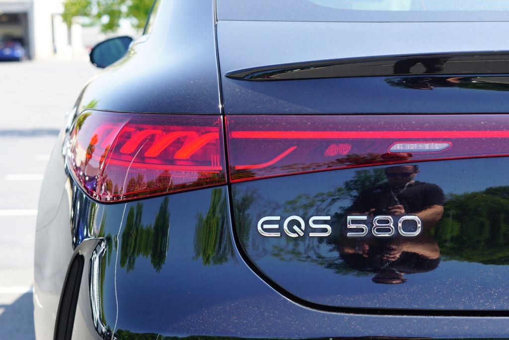 Certified 2023 Mercedes-Benz EQS 580 4MATIC Sedan image 17