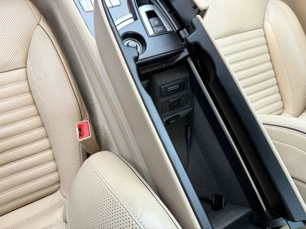 Used 2013 Mercedes-Benz SL 550 image 29