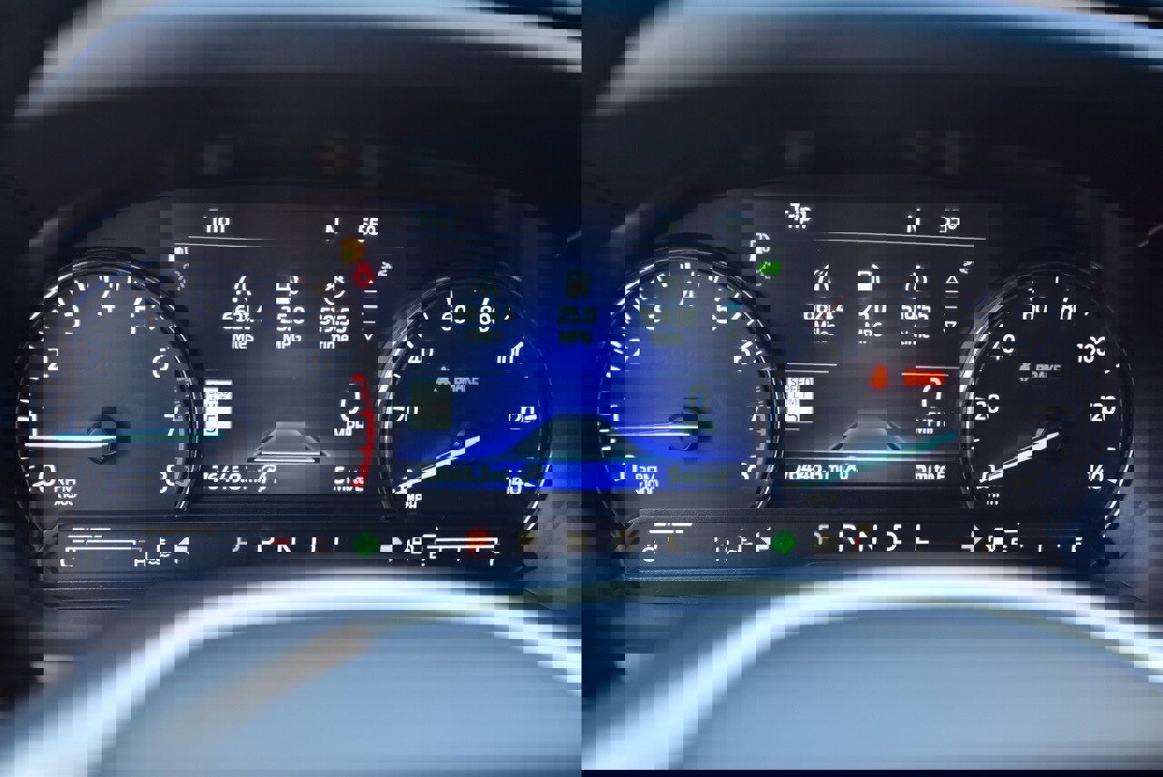 Used 2021 Ford Explorer Limited w/ Equipment Group 301A image 27