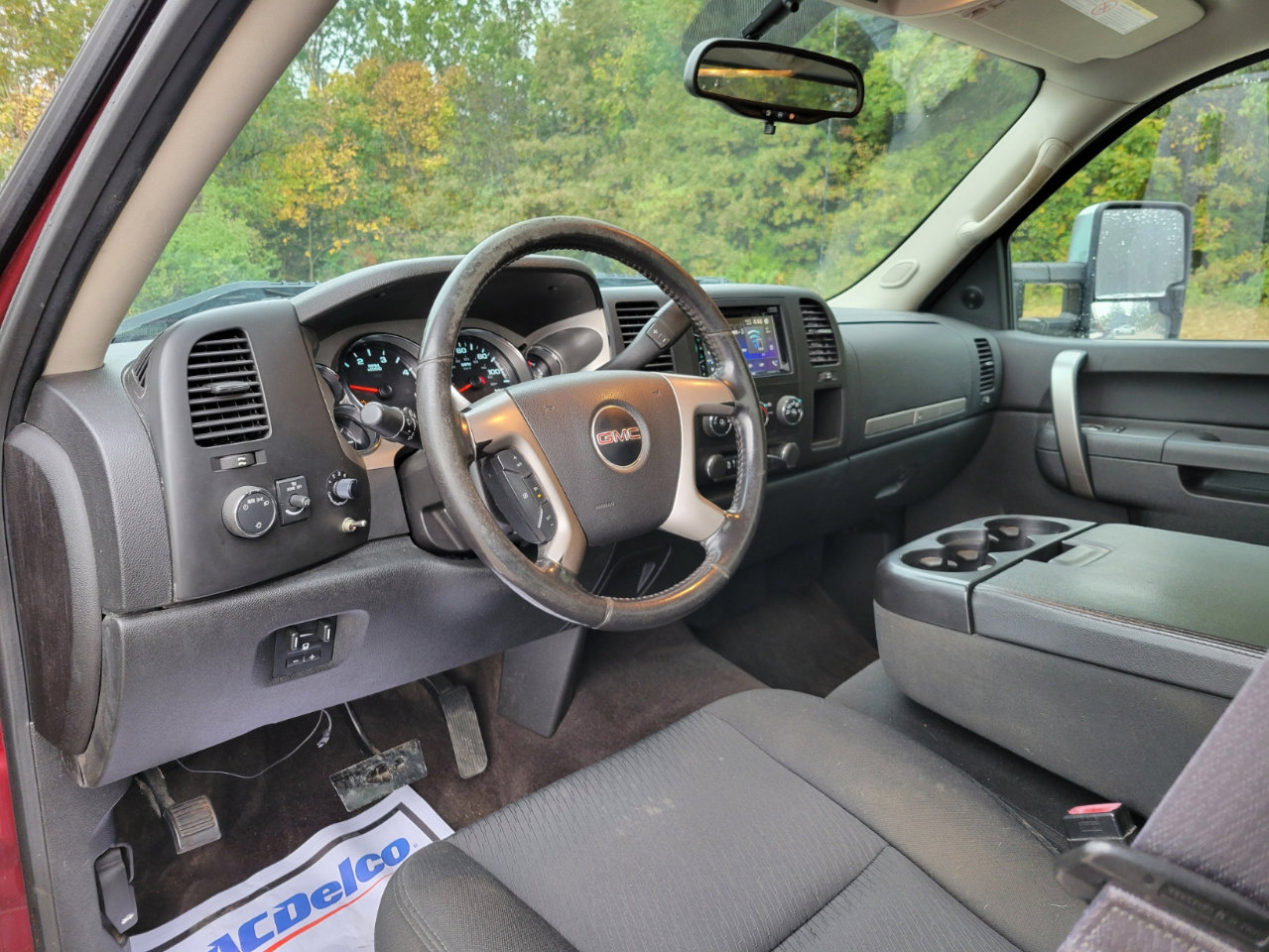 Used 2014 GMC Sierra 2500 SLE w/ Snow Plow Prep Package image 17