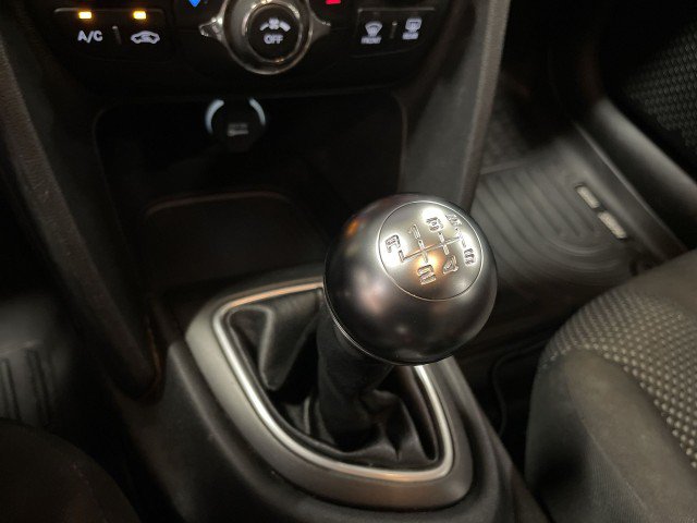 Used 2015 Dodge Dart Aero FWD image 29