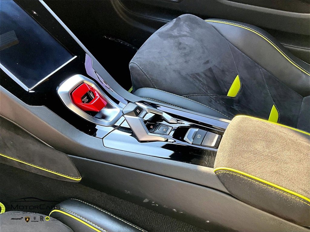 Used 2021 Lamborghini Huracan EVO image 15