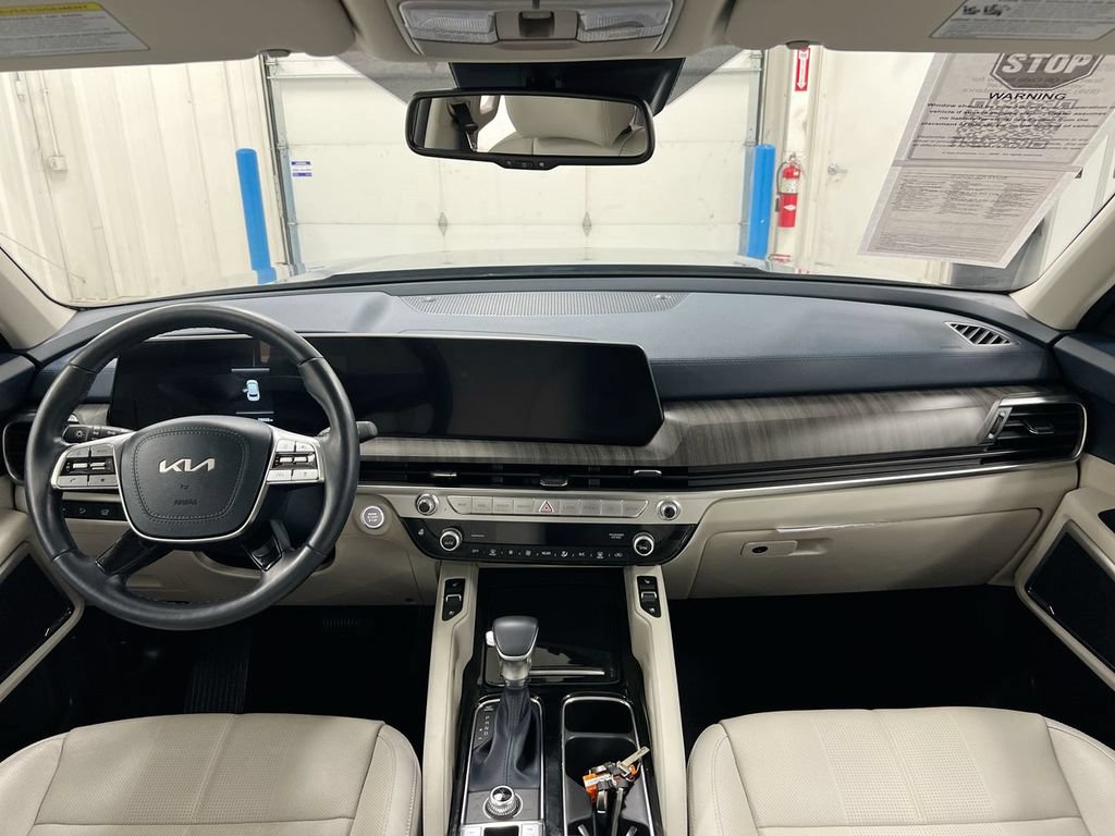 Used 2025 Kia Telluride EX AWD/4WD image 10