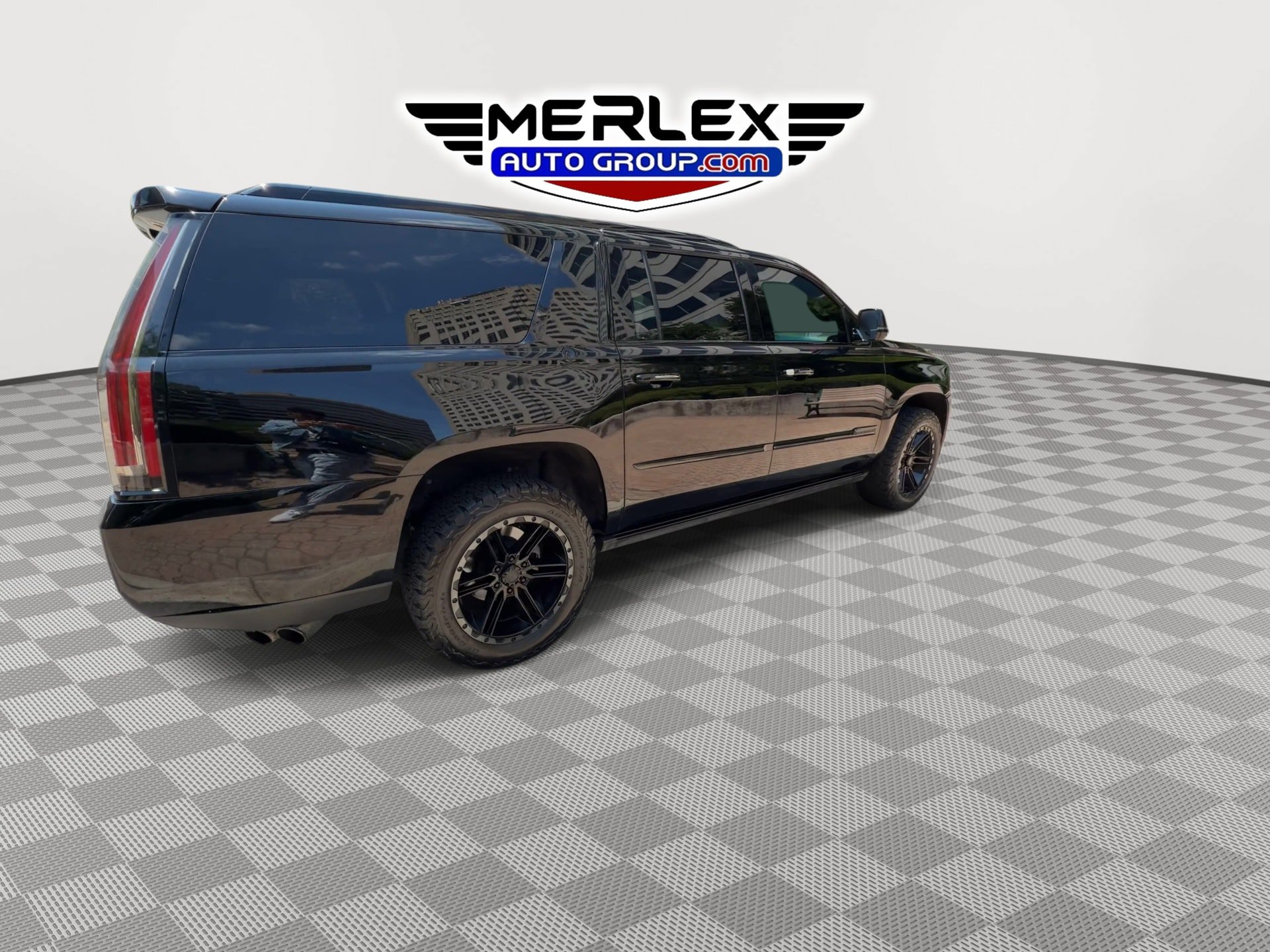 Used 2019 Cadillac Escalade ESV Platinum AWD/4WD image 8