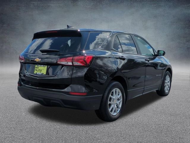 Certified 2023 Chevrolet Equinox LS w/ LS Convenience Package FWD image 9