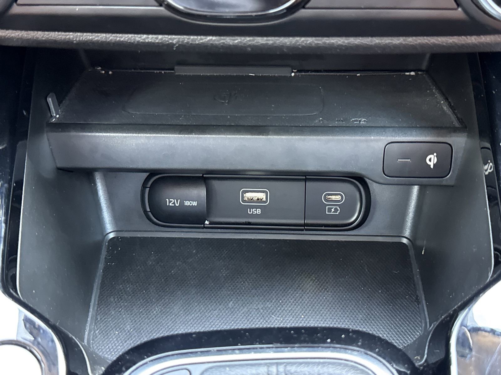 Used 2025 Kia Soul EX image 25