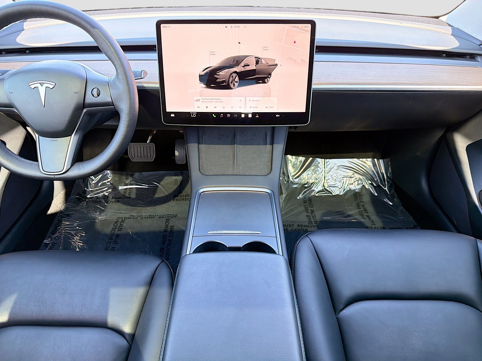 Used 2023 Tesla Model 3 Standard Range image 18