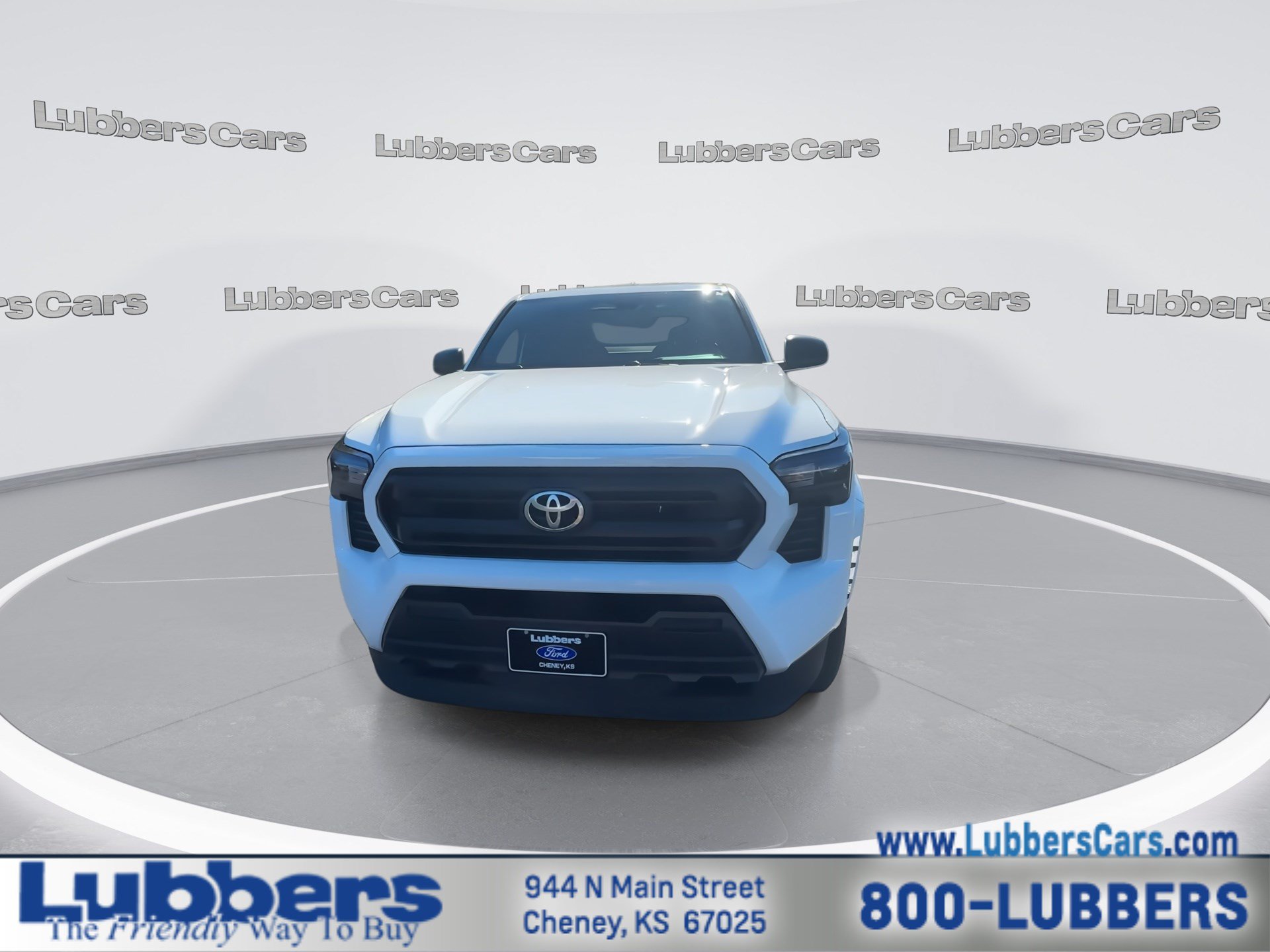 Used 2025 Toyota Tacoma SR RWD image 3