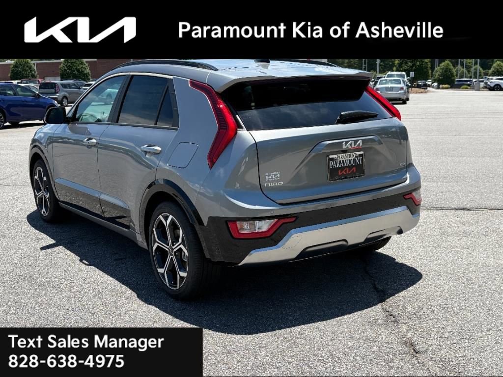 New 2025 Kia Niro EX Touring image 4