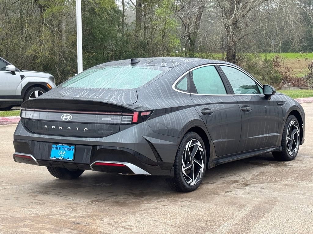 New 2026 Hyundai Sonata SEL FWD image 14