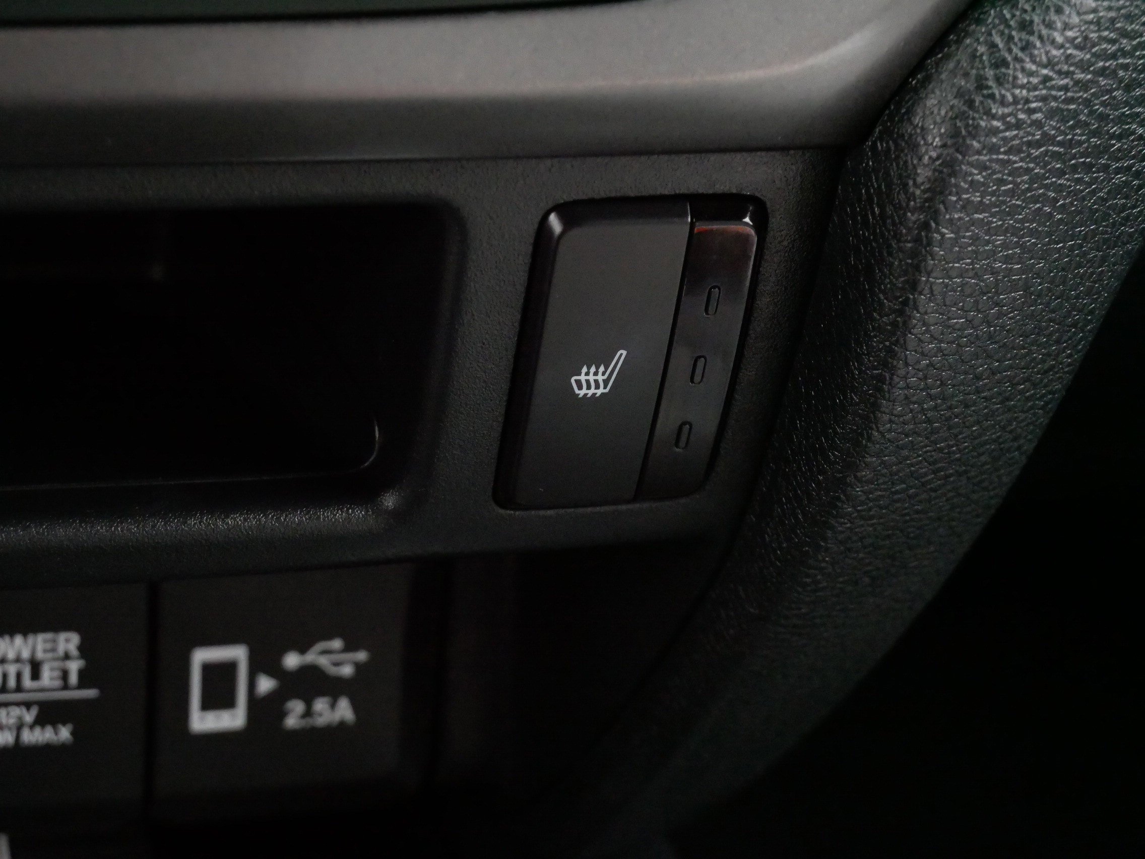 Used 2023 Honda Passport EX-L image 30