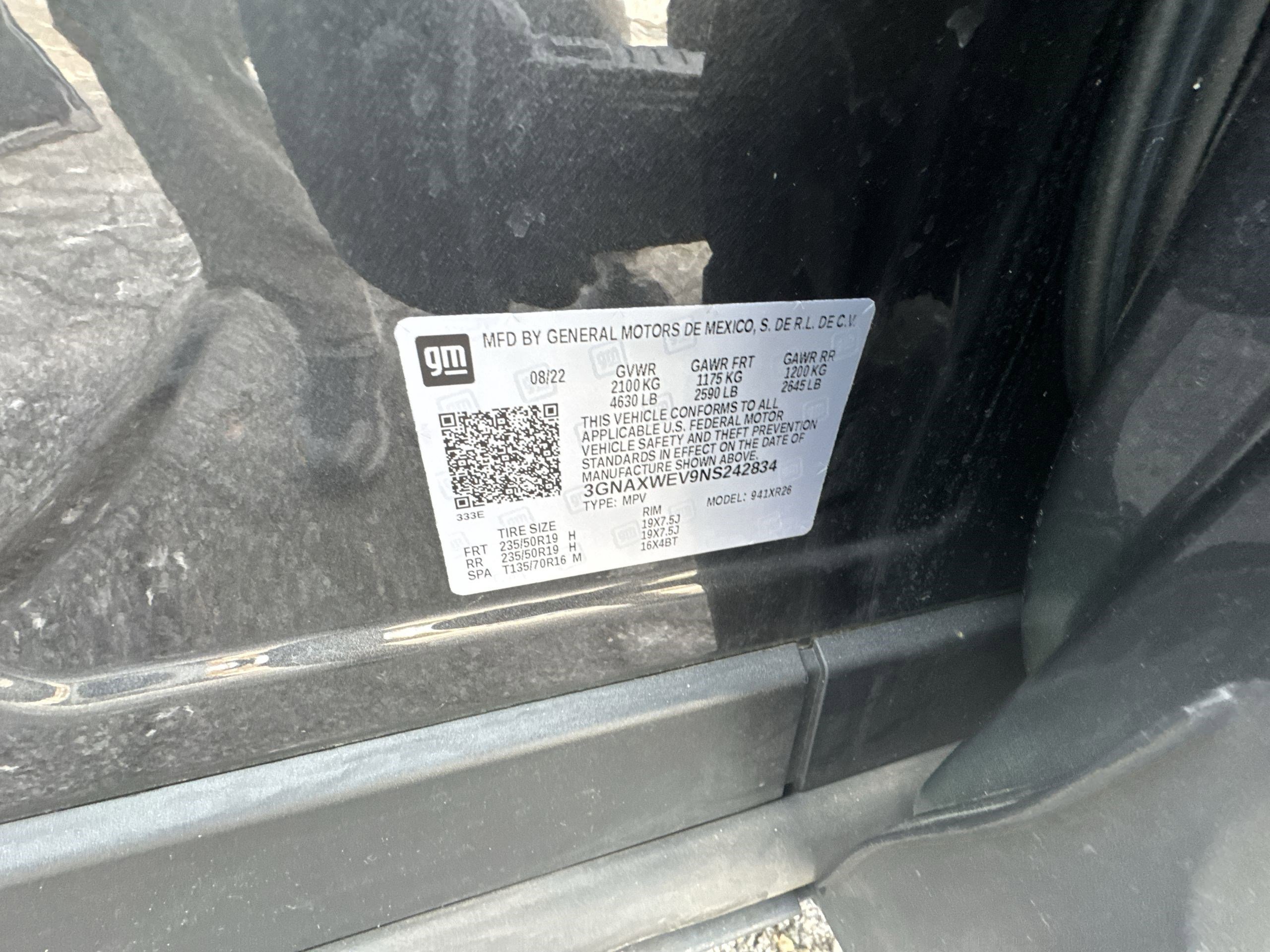 Used 2022 Chevrolet Equinox RS w/ Infotainment Package image 36