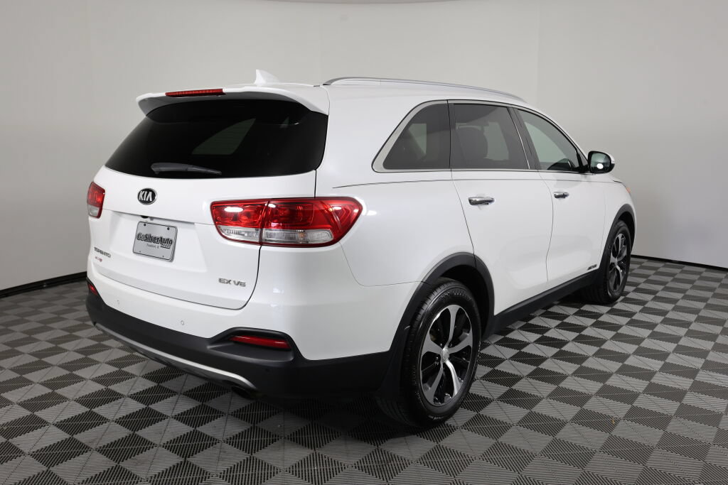 Used 2018 Kia Sorento EX AWD/4WD image 2