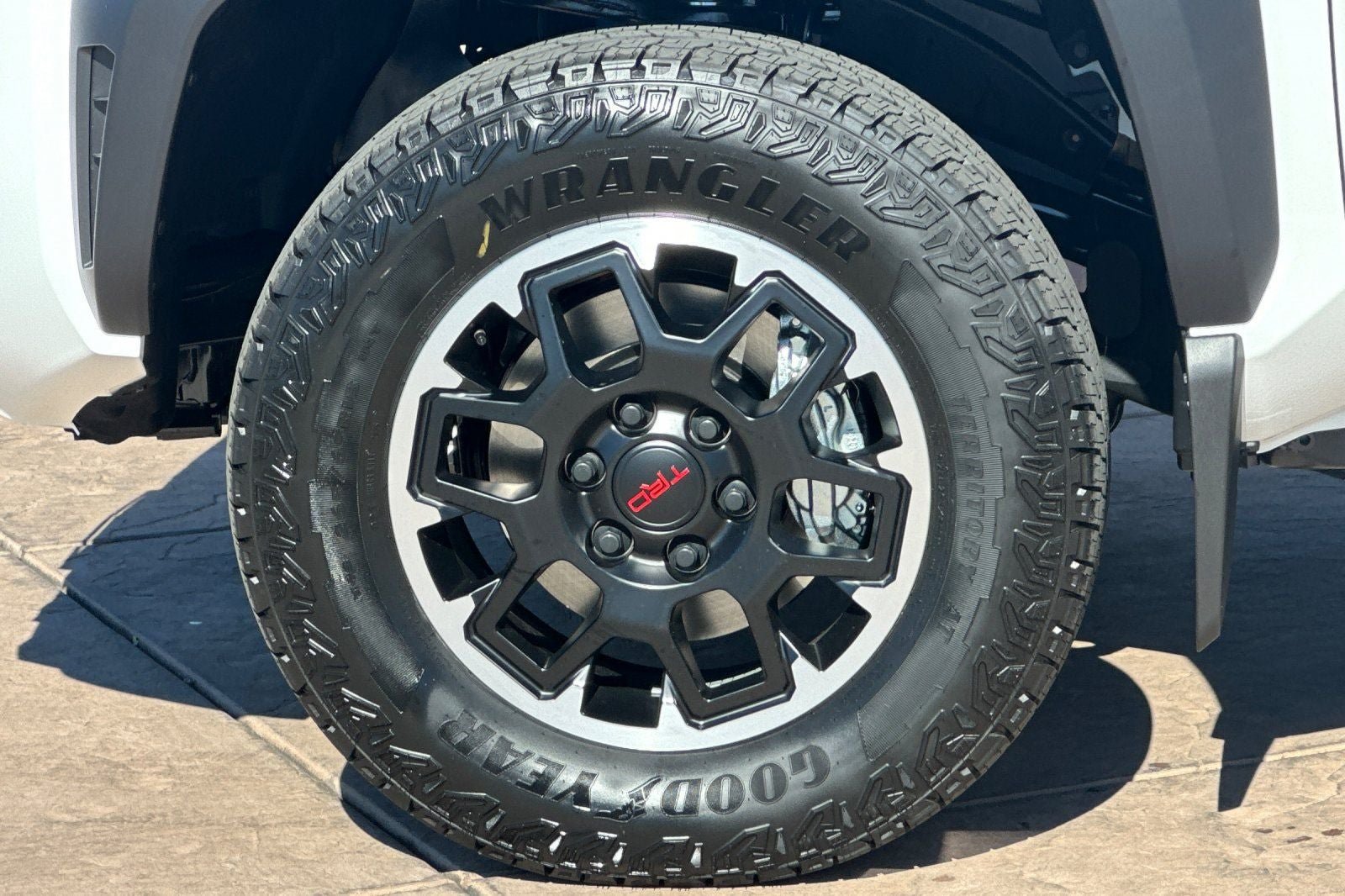 New 2026 Toyota Tacoma TRD Off-Road w/ TRD Off Road Premium Package AWD/4WD image 32