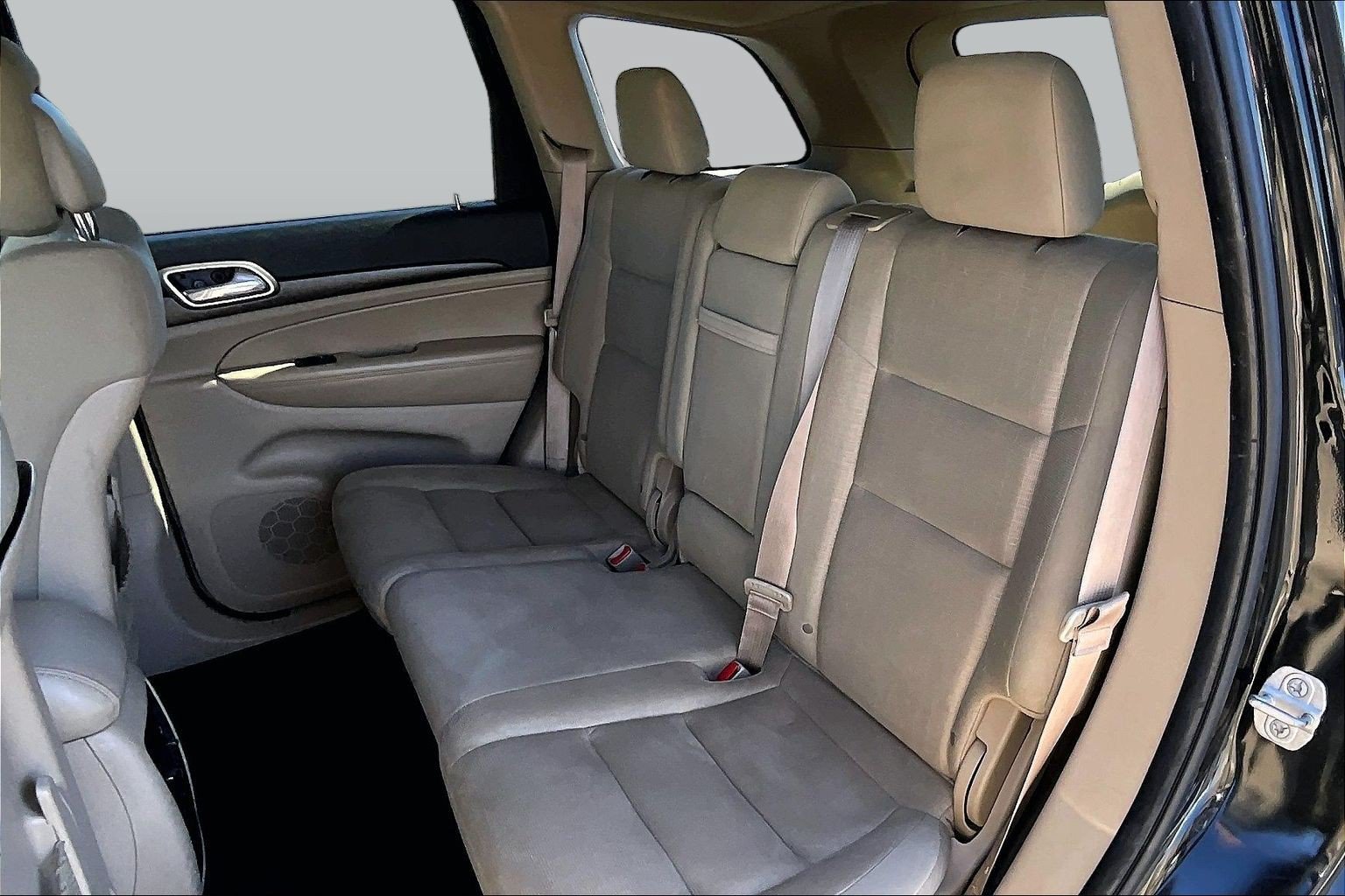 Used 2014 Jeep Grand Cherokee Laredo AWD/4WD image 25