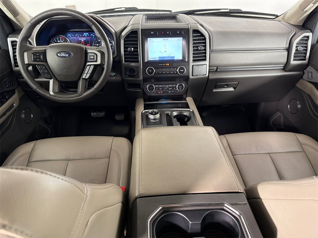 Used 2020 Ford Expedition XLT w/ Equipment Group 202A image 24