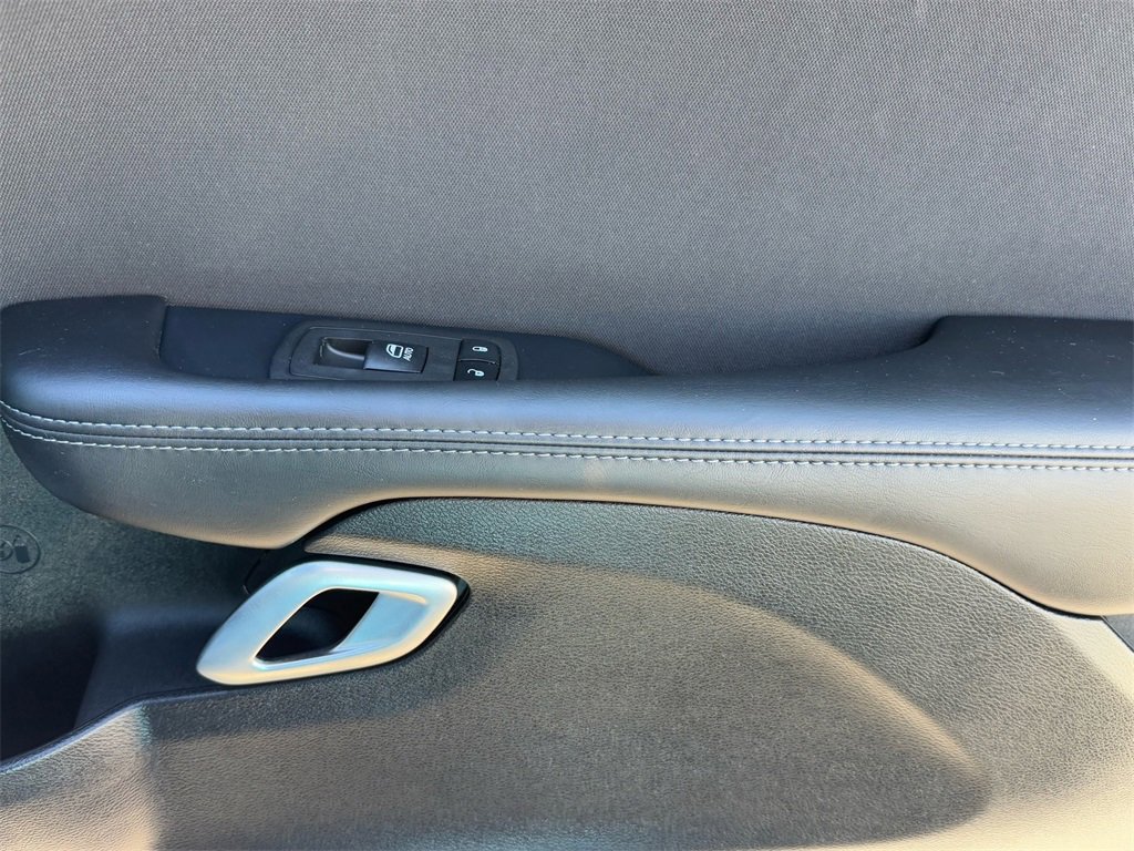 Used 2023 Dodge Challenger SXT w/ Blacktop Package image 18