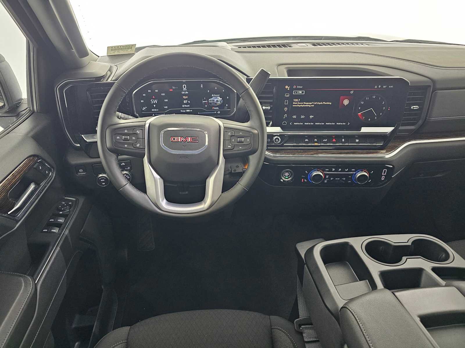 Used 2024 GMC Sierra 1500 Elevation image 18