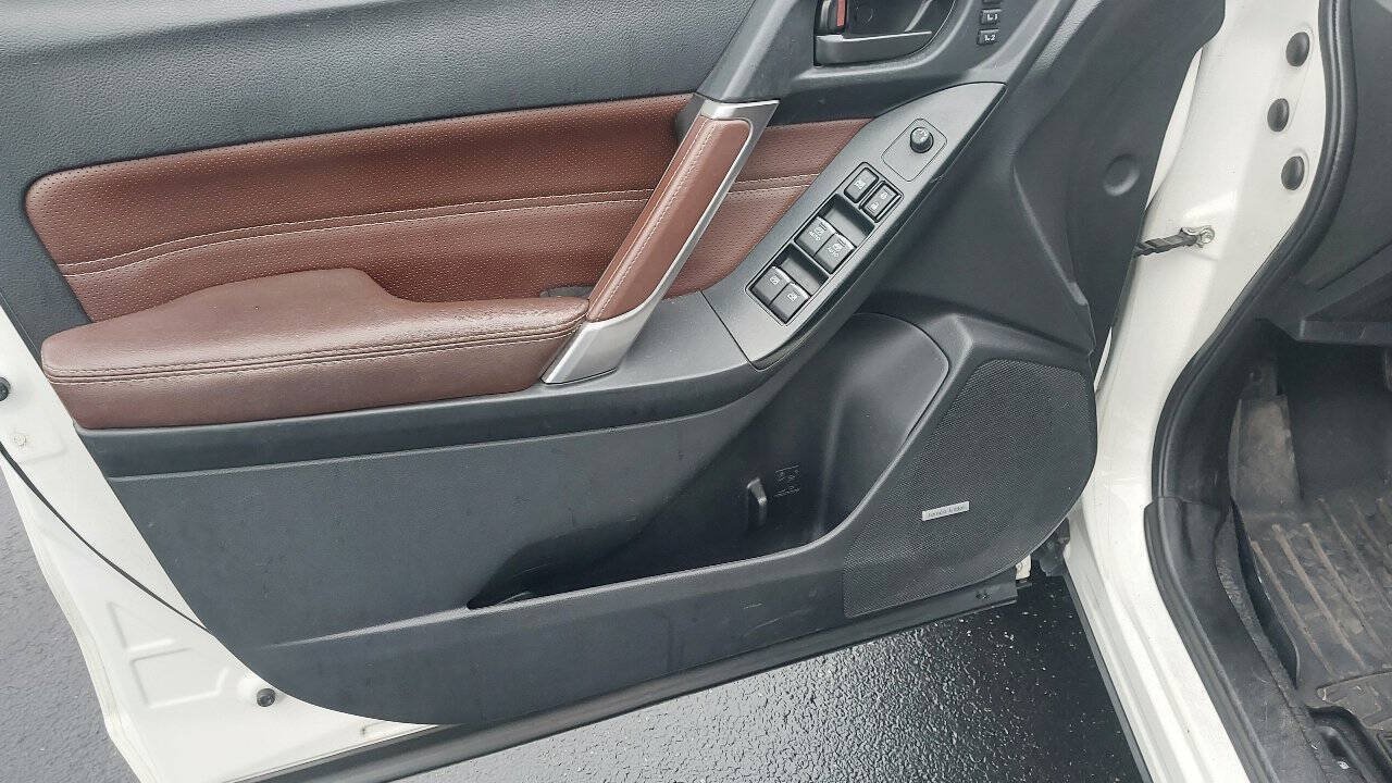 Used 2017 Subaru Forester 2.5i Touring w/ Rugged Package #2 AWD/4WD image 7