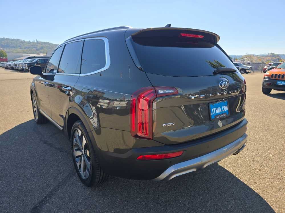 Used 2020 Kia Telluride S w/ S 8 Passenger Seating Package AWD/4WD image 3