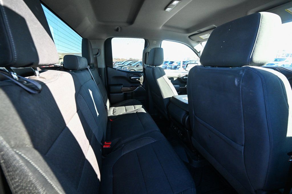 Used 2019 Chevrolet Silverado 1500 RST image 27