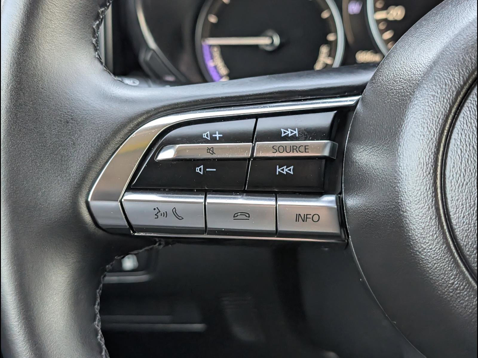 Used 2025 MAZDA CX-50 2.5 Hybrid w/ Preferred Pkg image 15