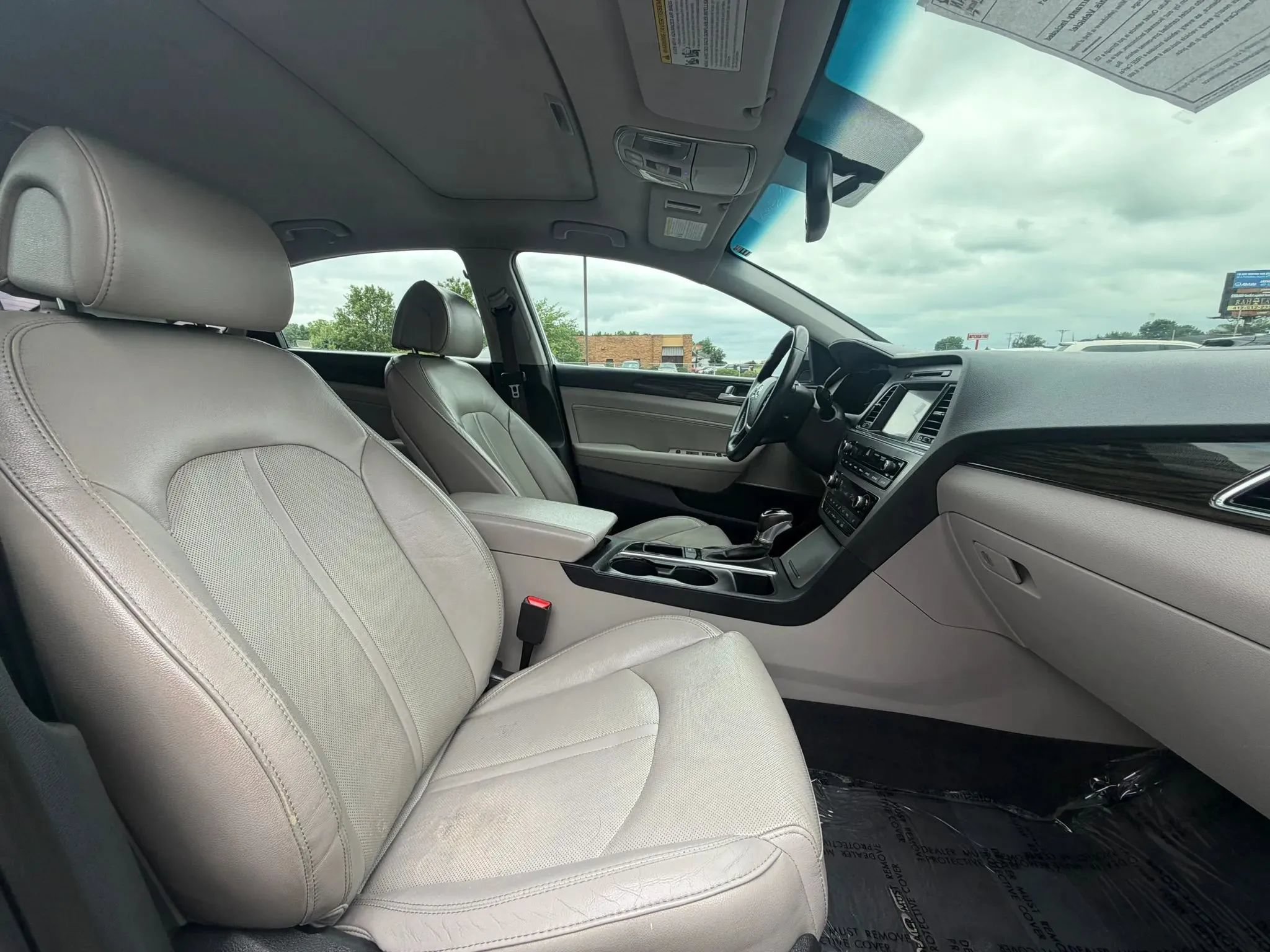 Used 2017 Hyundai Sonata Limited FWD image 25