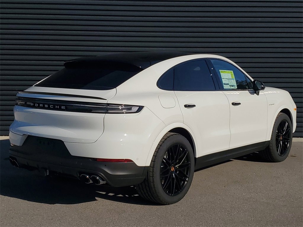 New 2026 Porsche Cayenne E-Hybrid Coupe image 7