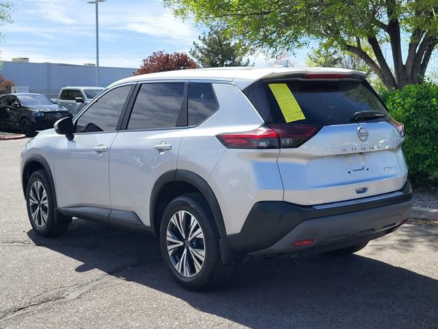 Certified 2023 Nissan Rogue SV image 3