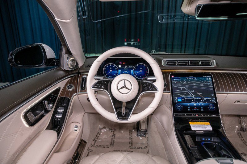 New 2026 Mercedes-Benz Maybach S 680 4MATIC image 16