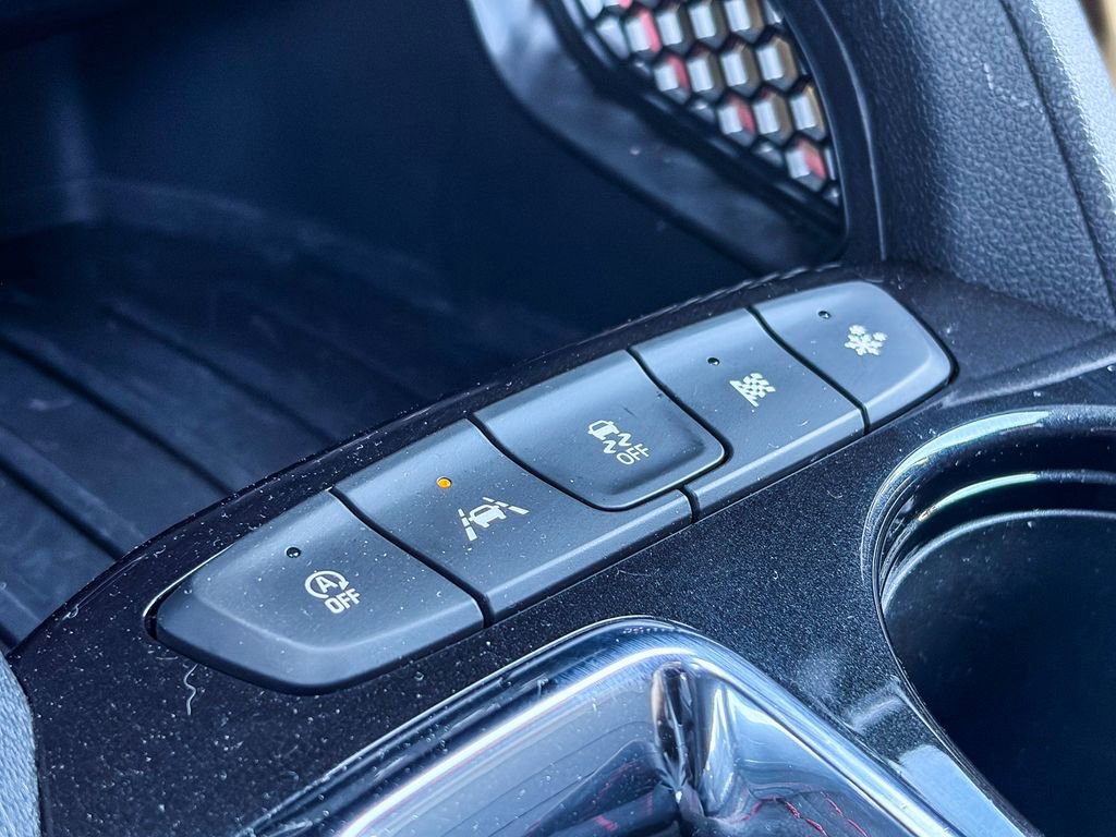 Certified 2023 Chevrolet TrailBlazer RS w/ Convenience Package image 30