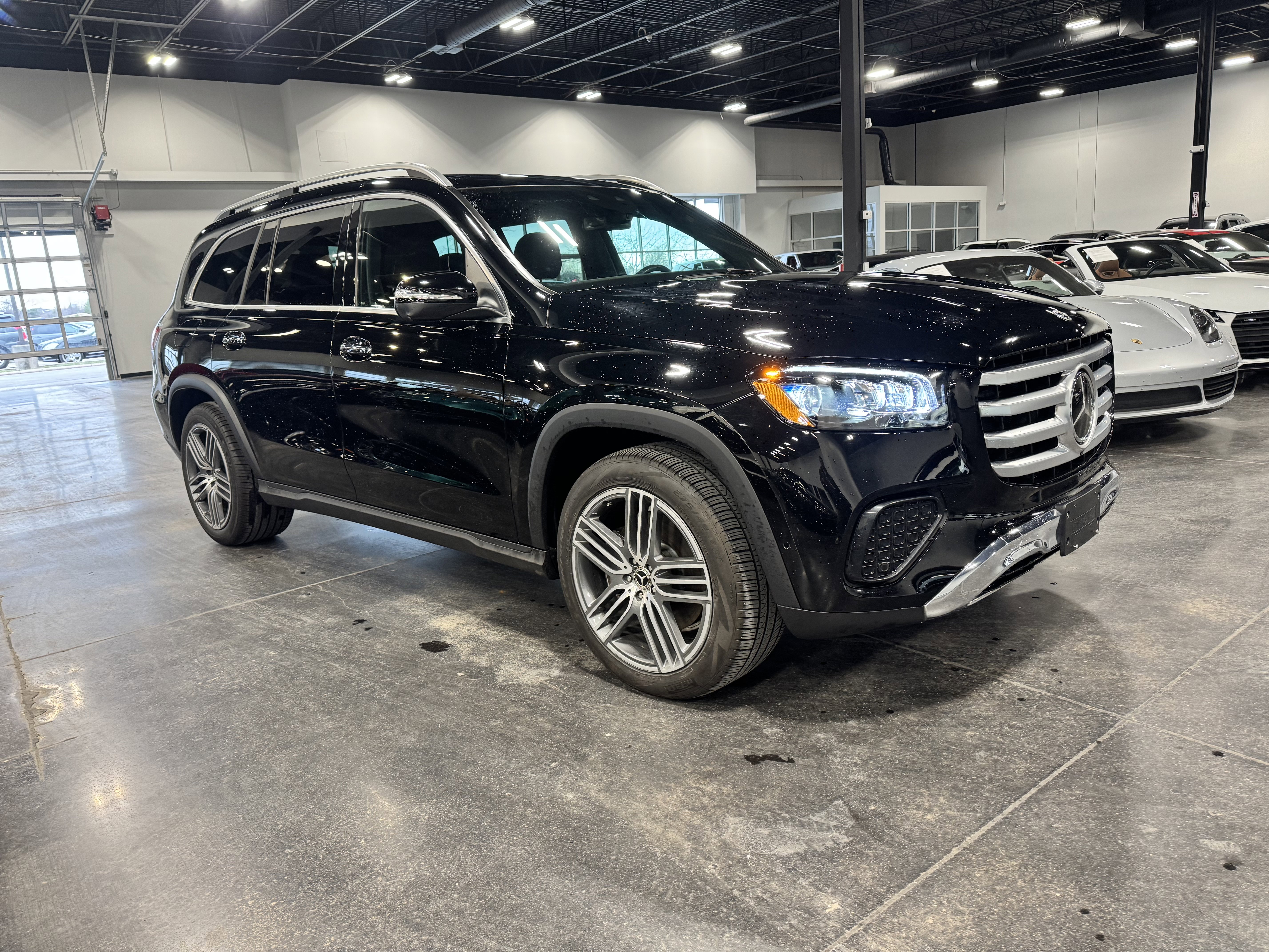 Used 2024 Mercedes-Benz GLS 450 4MATIC image 20
