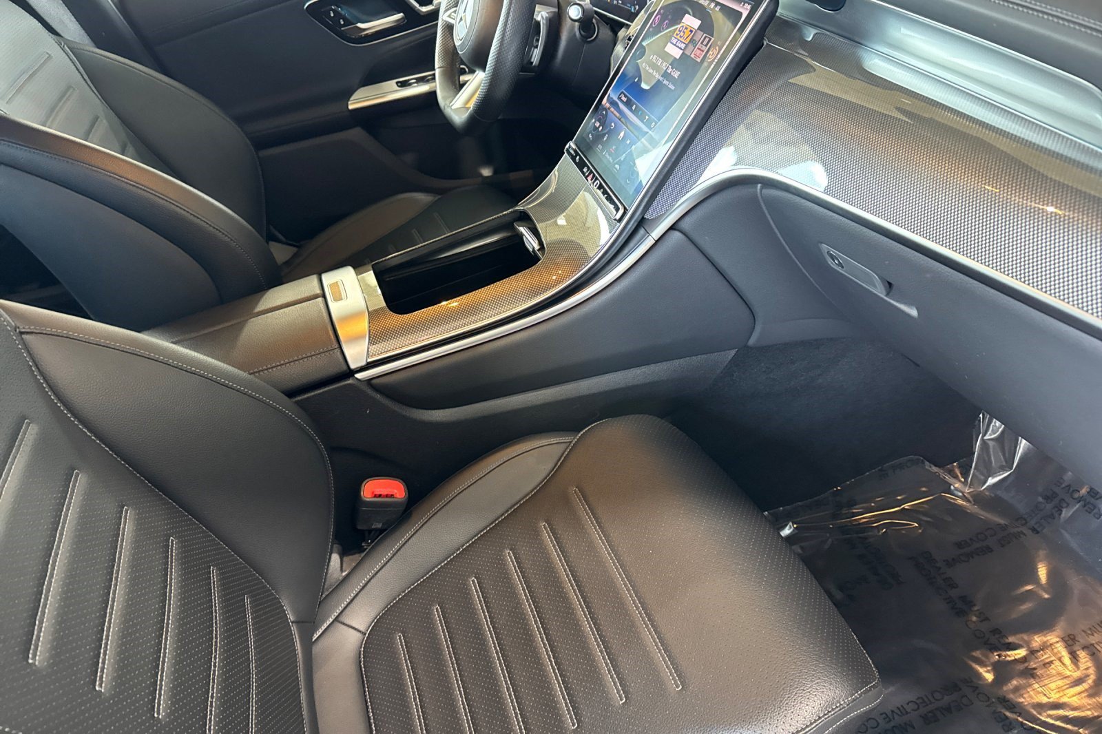 Certified 2024 Mercedes-Benz GLC 300 image 18