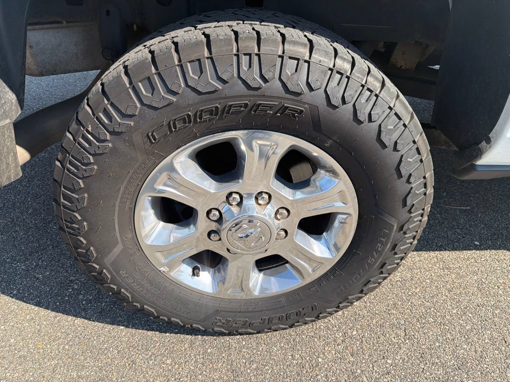 Used 2024 RAM 2500 Big Horn AWD/4WD image 10