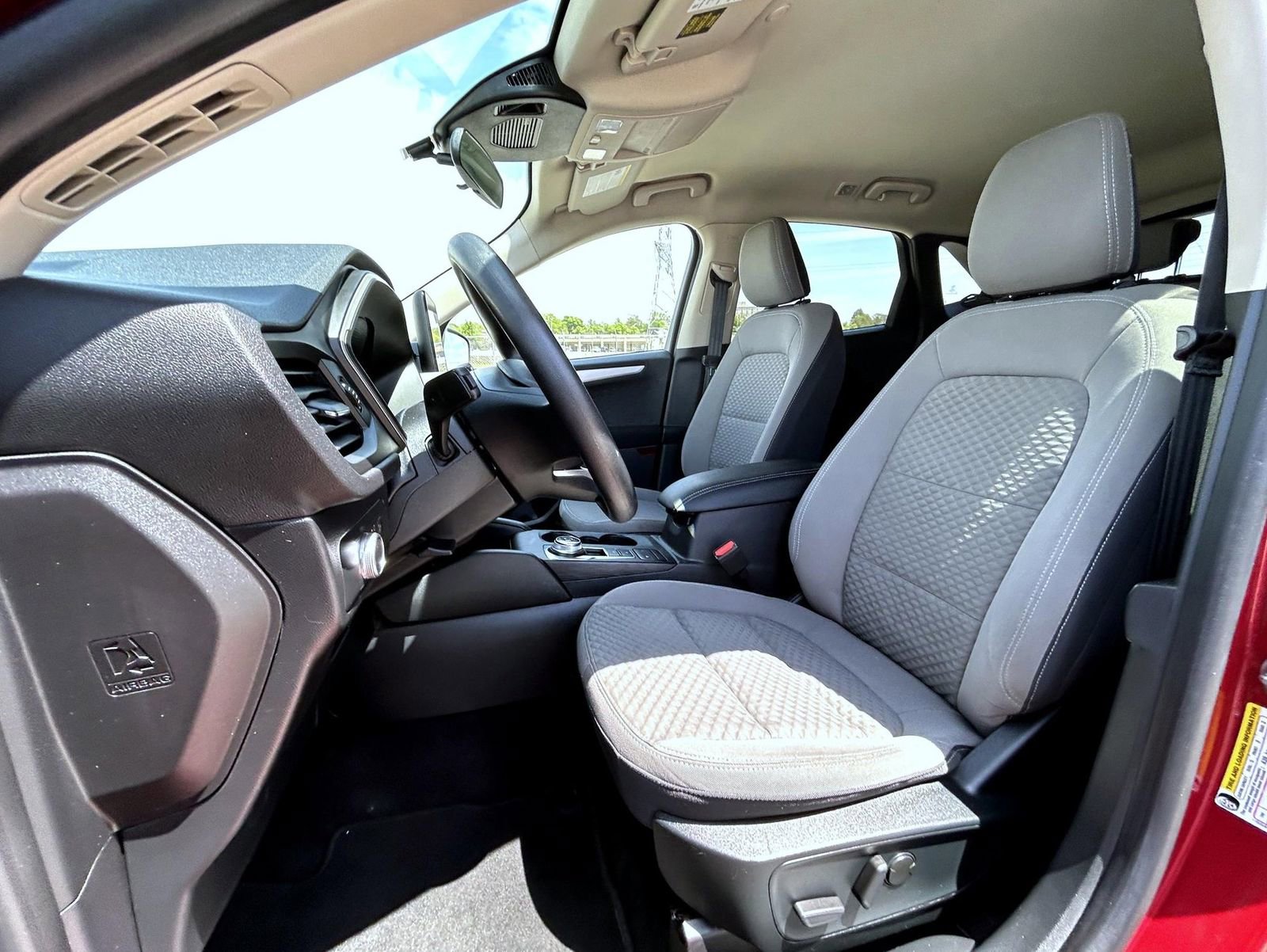 Used 2020 Ford Escape SE AWD/4WD image 10
