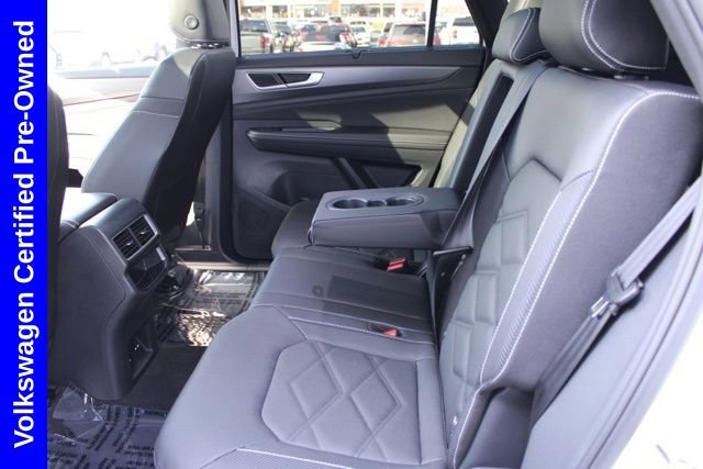 Used 2025 Volkswagen Atlas Cross Sport SE w/ Panoramic Sunroof Package image 26