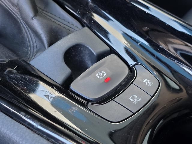 Used 2022 Toyota C-HR Limited FWD image 20