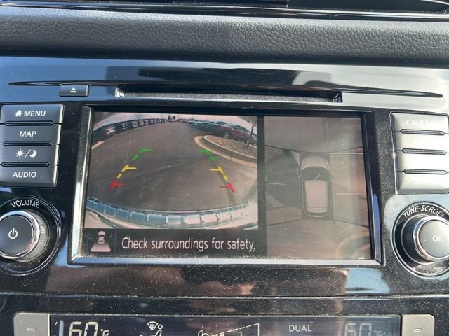 Used 2022 Nissan Rogue Sport SL w/ Premium Package image 21