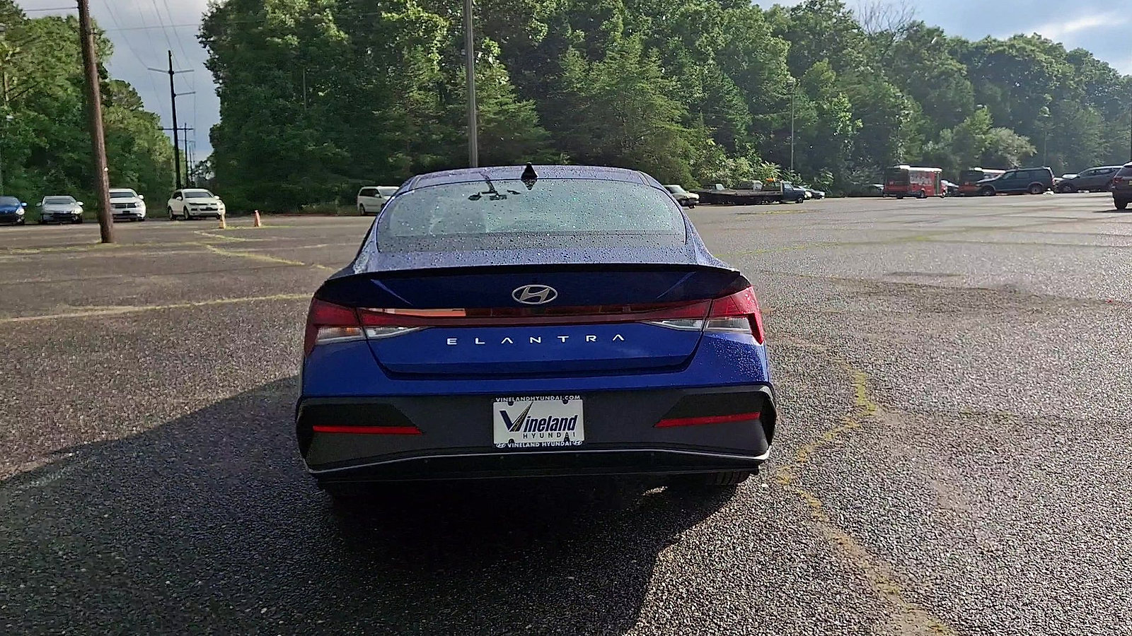 Used 2025 Hyundai Elantra Sport FWD image 7