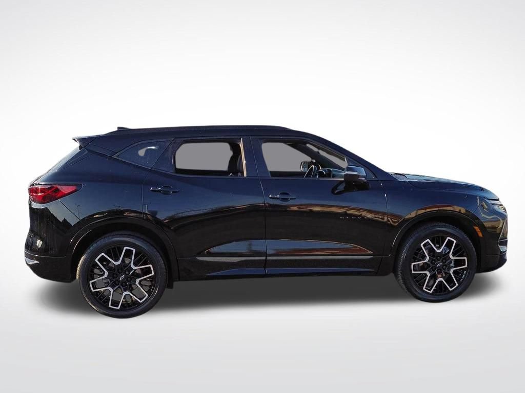 Certified 2023 Chevrolet Blazer RS AWD/4WD image 8