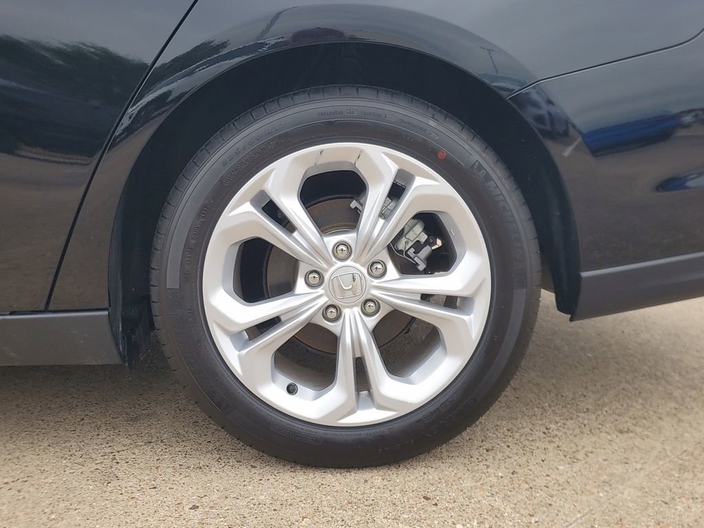 Used 2025 Honda Accord LX image 8