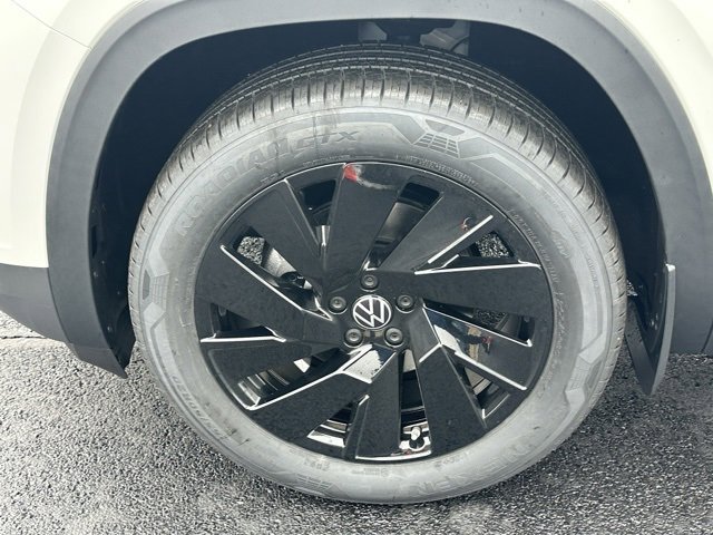 New 2026 Volkswagen Atlas SE image 10