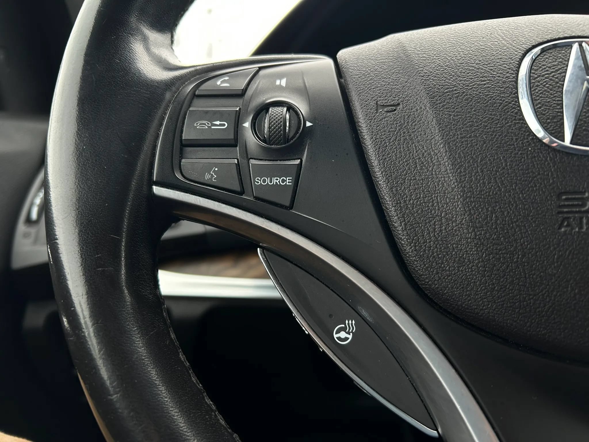 Used 2018 Acura MDX FWD w/ Advance Package image 20
