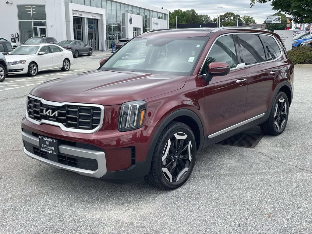 Used 2023 Kia Telluride S w/ S Sunroof Package AWD/4WD image 3