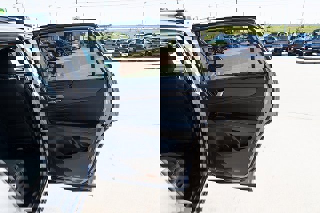 New 2026 Volkswagen Atlas Cross Sport SEL R-Line image 13